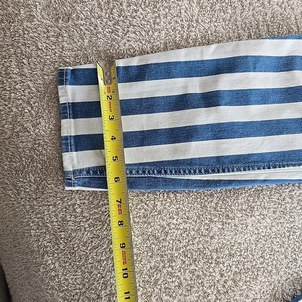 Hollister Women's Ultra High Rise Mom‎ Jean Blue/White Striped Sz 5L Festival